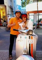 Reisebegleiterin Gina und ihr Fahrer