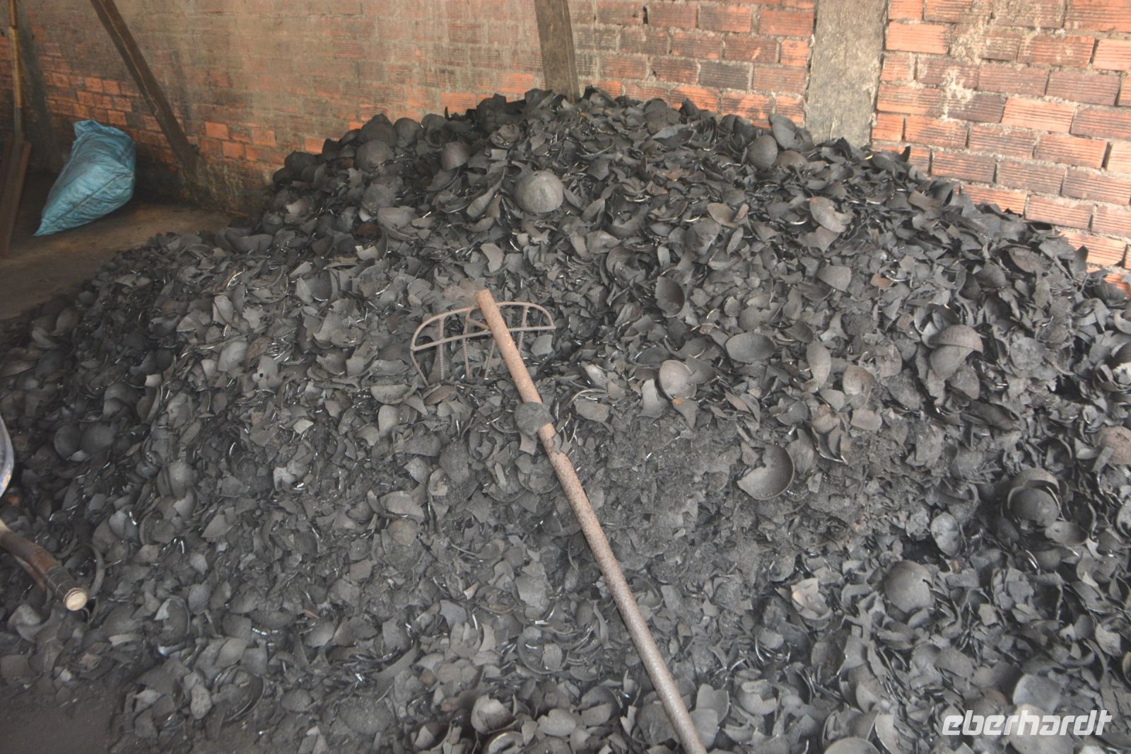 oder für schwarze Zahnpasta