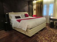 Das Hotelzimmer de L`Opera MGallerry 