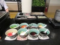 Die Zutaten für die Suppe - Frühstück im Viktoria Hoi An Beach Resort, Hoi An