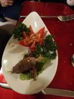 Abendessen am Schiff Bhayha Cruises, Halong Bucht