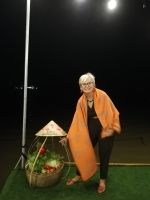 Marieta - Vorsicht, kein Schritt nach hinten ....Bambusfloß, Hoi An