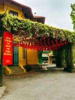 Historisches Gebäude im Ho-Chi-Minh-Komplex in Hanoi, Vietnam &ndash; &copy; Marie Dittrich (Eberhardt TRAVEL)