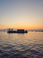 Sonnenuntergang auf dem Tonle Sap See, Kambodscha &ndash; &copy; Marie Dittrich (Eberhardt TRAVEL)