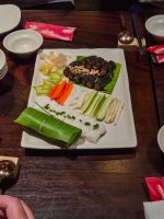 Essen während unserer Vespa-Tour in Saigon, Vietnam &ndash; &copy; Marie Dittrich (Eberhardt TRAVEL)