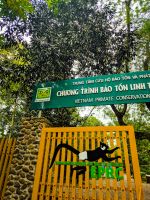 Besuch im Primaten-Rettungszentrum (EPRC) im Cúc Phương Nationalpark, Vietnam &ndash; &copy; Marie Dittrich (Eberhardt TRAVEL)