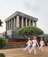 Ho Chi Minh - Mausoleum &ndash; &copy; Petra Hady (Eberhardt TRAVEL)