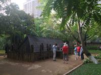 047 Giarai Grabstaette.JPG