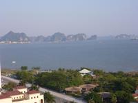 Blick auf die Ha Long Bucht