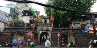 Das letzte von 21 Stadttoren in Hanoi, Vietnam