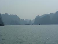 Landschaft der Ha Long Bucht
