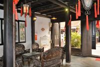 gediegen chinesisch