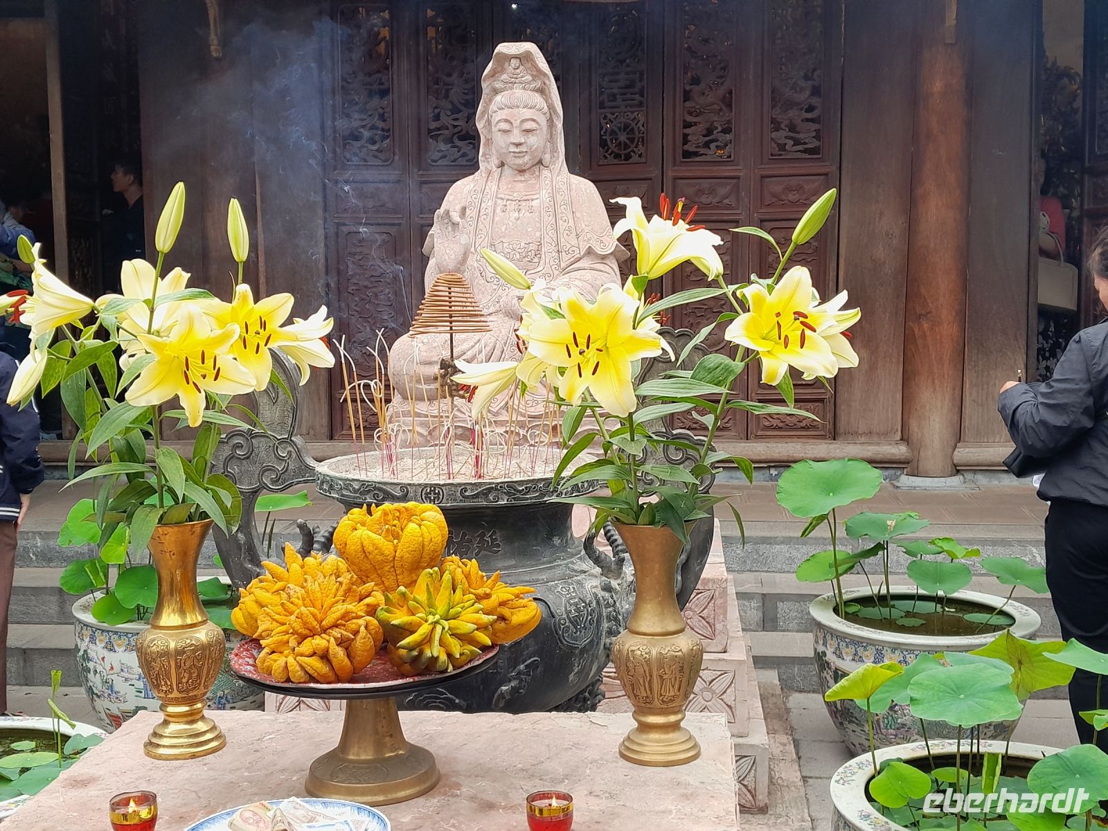 zu Ehren Buddhas