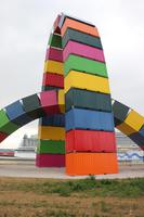 Container Denkmal im Hafen von Le Havre