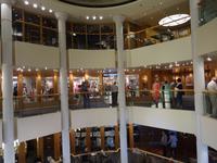 Einkaufsmeile auf Deck 7