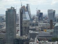 London - London Eye , Blick auf Bürogiganten