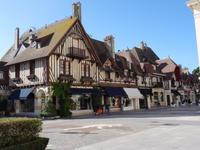 Deauville, Spaziergang durch den Ort