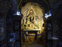 Guernsey, Little Chapel, im Inneren der Kirche