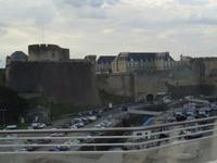 Brest - Blick aus dem fahrenden Bus auf die Festung von Brest