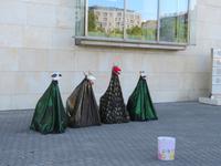 Bilbao - Guggenheim-Museum - Straßenkünstler