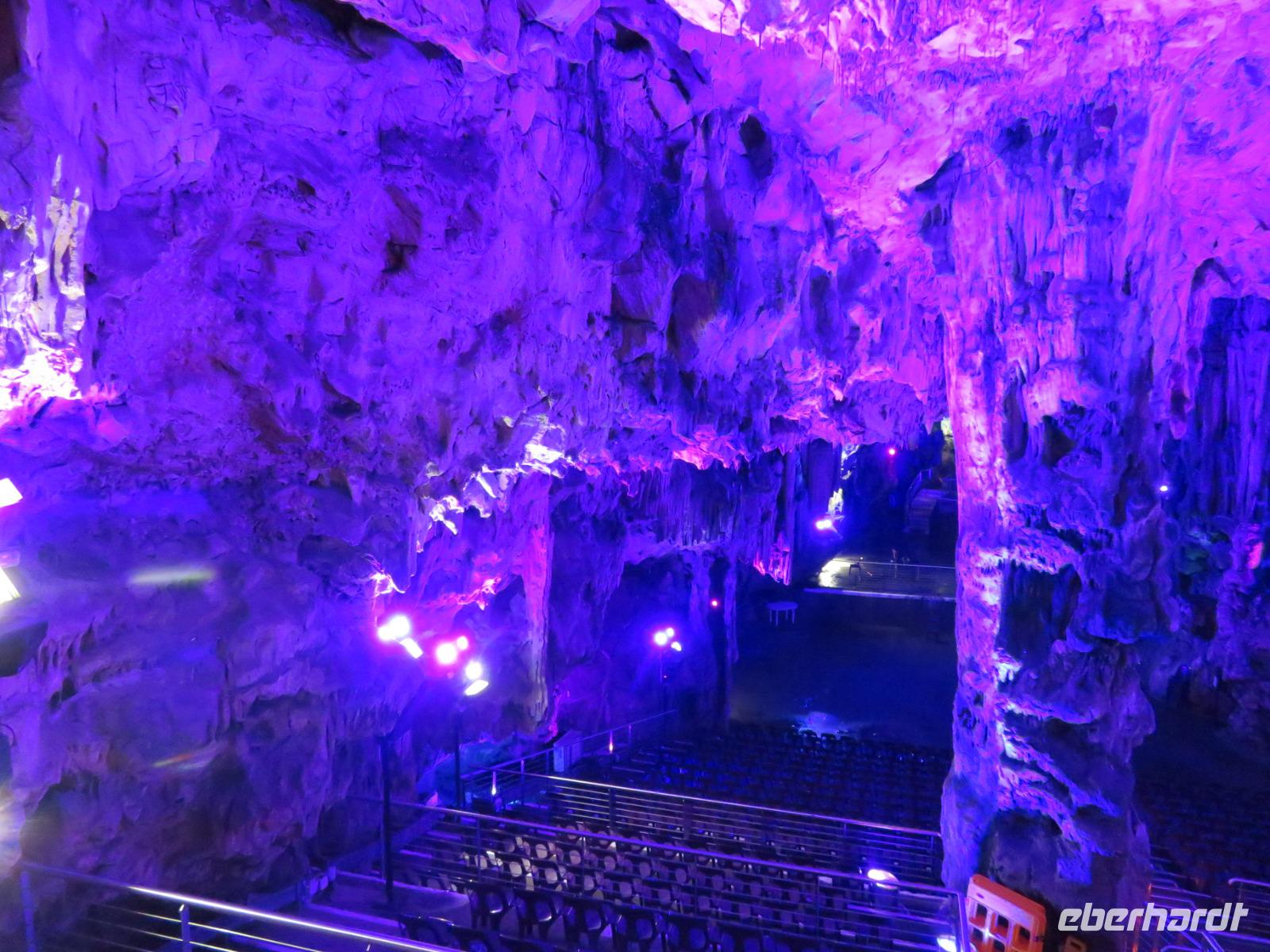 Gibraltar - Gibraltar-Felsen - Tropfsteinhöhle St. Michael