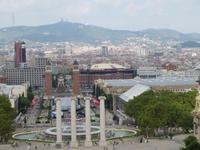 Barcelona - Blick vom  Museum der Katalanischen Kunst zum spanischen Platz