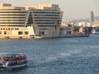 Barcelona - Hafen - Blick in die Stadt