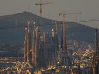 Barcelona - Hafen - Blick zur Sagrada Familia