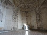 Lissabon, Hieronymuskloster - Altar im Kreuzgang