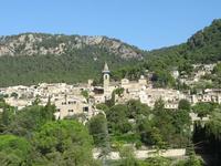 Mallorca - Blick auf Valldemossa