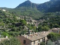 Mallorca - Blick auf das Dorf Deia
