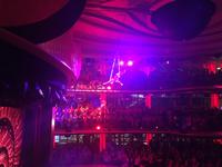 Artistik-Show im Theatrium auf AIDAprima