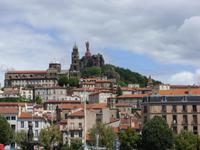 Tag 7 - 2 - Blick auf Silhouette von Le Puy-en-Velay