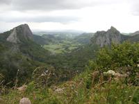 Tag 8 - 4 - Fotostopp am Col de Guéry mit Blick auf Roche Tuiliere und Roche Sanadoire (4)