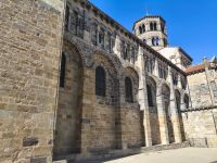 Issoire St. Austremoine &ndash; &copy; Beate Schroedter (Eberhardt TRAVEL)