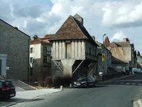 Perigeux. Grundsteuersparhaus