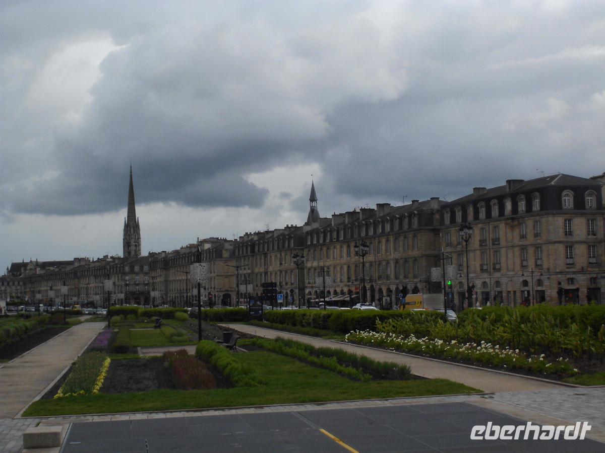 Promenade in Bordeaux