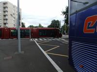 Clermont-Ferrand. Straßenbahn auf Gummireifen