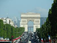 001J Paris. Champs-Elyssee