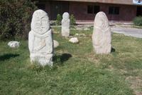 Balbeks am Nationalmuseum Bishkek