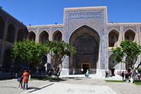 Usbekistan - Ulugh-Beg-Madrasa am Registan-Platz in Samarkand