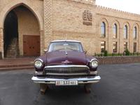 Spaziergang durch Bischkek: ein GAS-21 Wolga