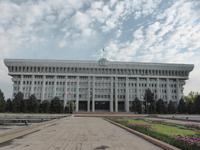 Das Parlament-Gebäude, Bischkek