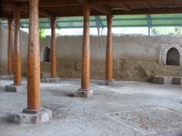 Ausgrabungen von Taraz: früh-islamische Moschee