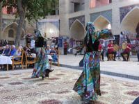 Folklore-Abend in der Medrese Nodir-Devon-Begi, Buchara