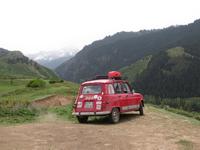 Wir zu fuß, die Franzosen per Auto