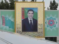 Der Präsident ist überall zugegen