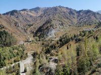 Auffahrt mit der Bergbahn zu Schimbulak (2.260 m)