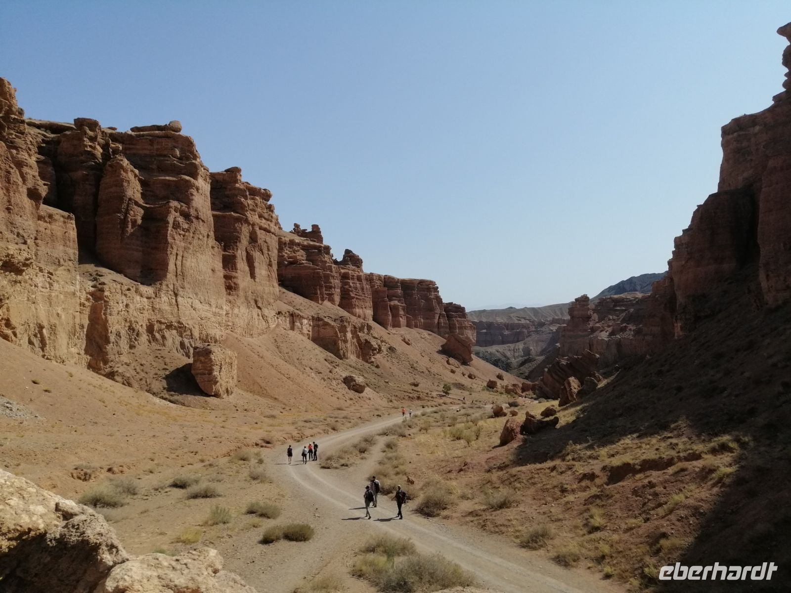 im „Tal der Schlösser“ - im Charyn-Canyon
