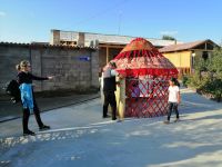 Vorführung einer Jurten-Aufstellung